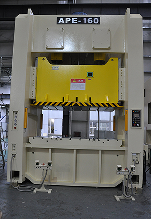Штамповочные прессы для металла с производительностью 160 тонн модель APE-160